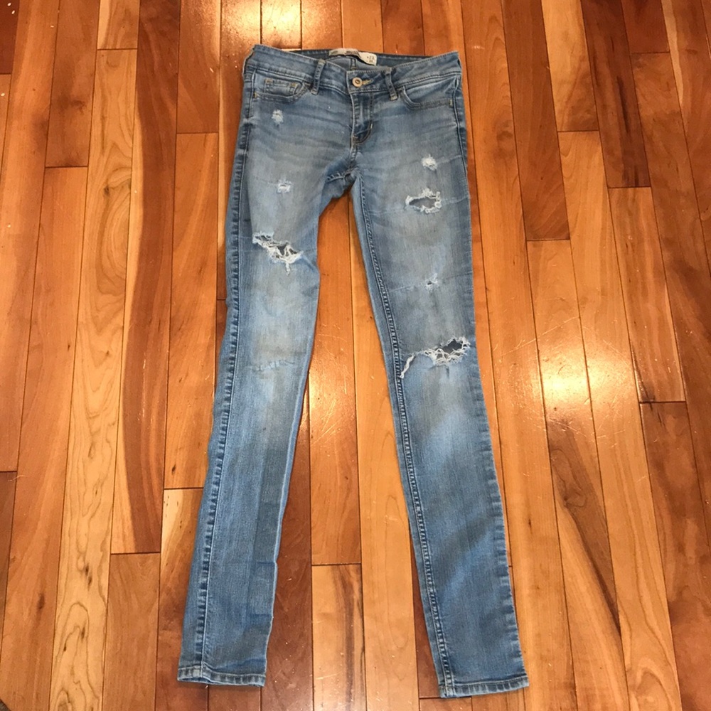 Hollister jeans